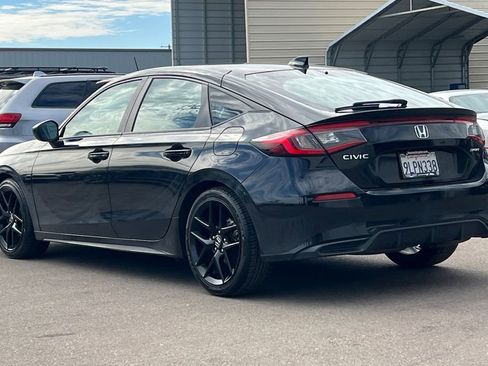 Used 2024 Honda Civic Sport image 6