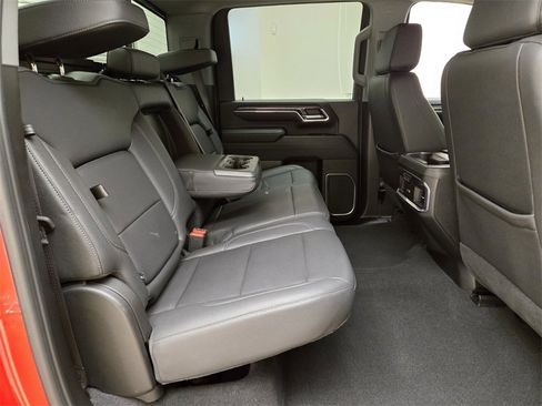 Used 2024 Chevrolet Silverado 2500 LTZ w/ LTZ Plus Package image 24