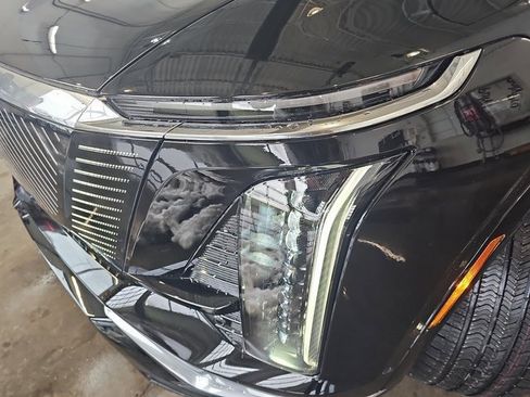 New 2026 Cadillac Vistiq Luxury image 33