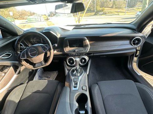 Used 2019 Chevrolet Camaro LT image 11