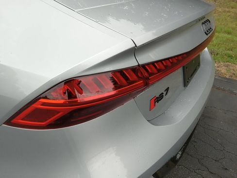 Used 2022 Audi RS 7 Sportback AWD/4WD image 8