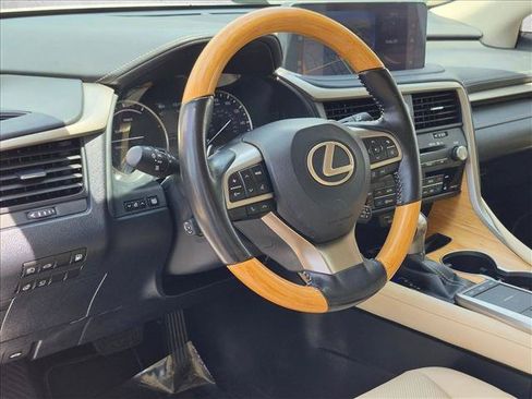 Certified 2022 Lexus RX 450hL AWD w/ Premium Package image 9