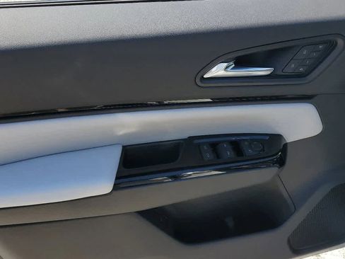 New 2026 Honda Prologue Touring image 13