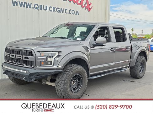 Used 2017 Ford F150 Raptor w/ Equipment Group 802A Luxury image 3