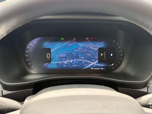 New 2026 Volvo XC40 B5 Plus w/ Protection Package Premier AWD/4WD image 16