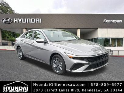 Certified 2025 Hyundai Elantra Hybrid w/ Cargo Package