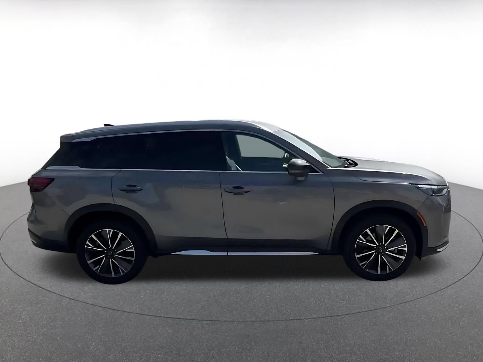 Used 2026 INFINITI QX60 Luxe FWD image 15