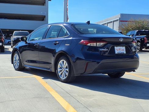 Used 2024 Toyota Corolla XLE image 7