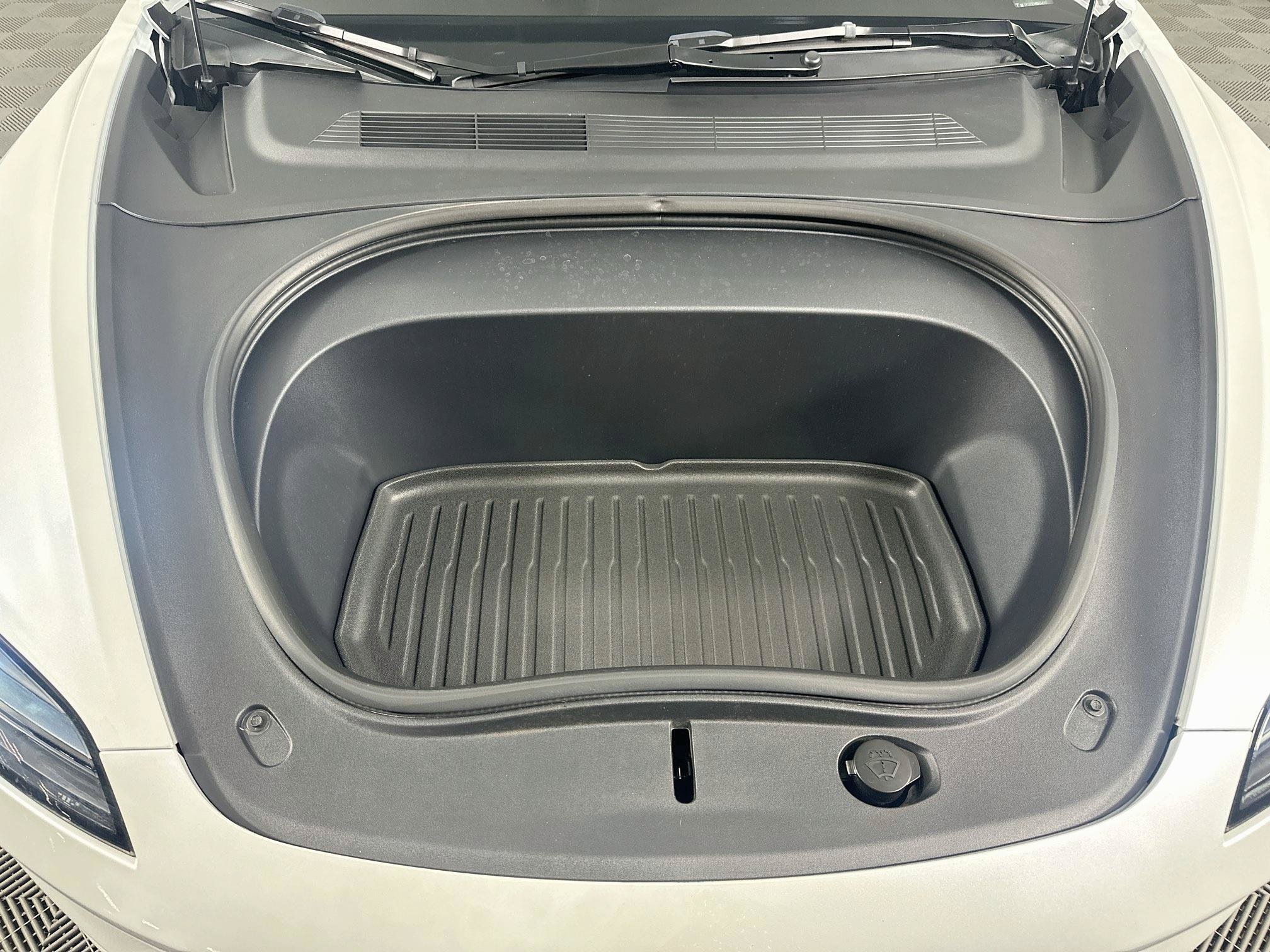 Used 2025 Tesla Model 3 Long Range RWD image 32