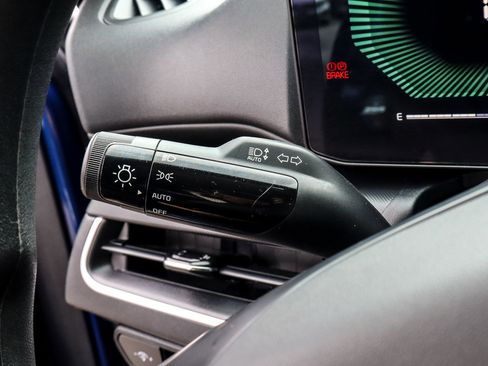 Used 2025 Kia K4 FWD image 16