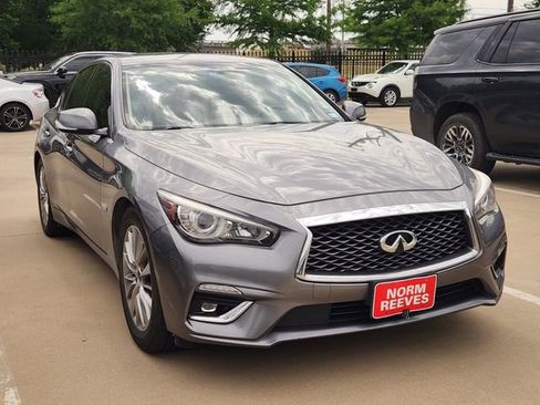 Used 2020 INFINITI Q50 Luxe RWD image 2