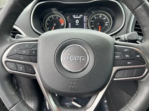 Used 2021 Jeep Cherokee Latitude Lux AWD/4WD image 34