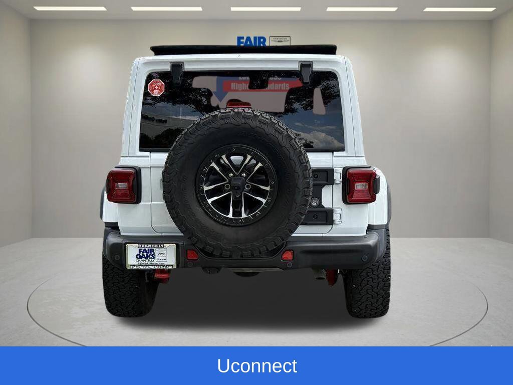 Certified 2025 Jeep Wrangler Unlimited Rubicon AWD/4WD image 11