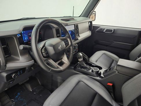 Used 2024 Ford Bronco Big Bend image 12