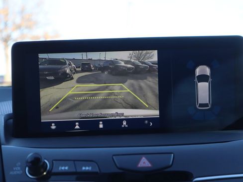 Used 2025 Acura RDX w/ Technology Package image 45