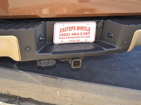 Used 2011 Ford F150 Lariat w/ Lariat Chrome Pkg image 12