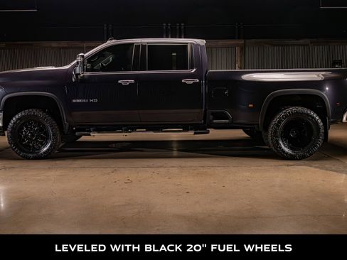 Used 2024 Chevrolet Silverado 3500 LTZ w/ LTZ Plus Package AWD/4WD image 5