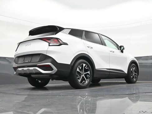 Used 2024 Kia Sportage EX FWD image 28