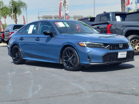 Used 2025 Honda Civic Sport image 34