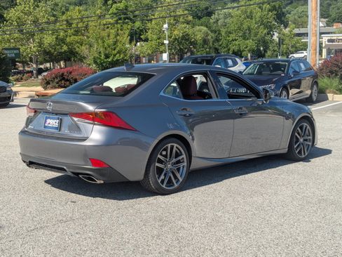 Used 2019 Lexus IS 300 F Sport w/ F Sport Package AWD/4WD image 7