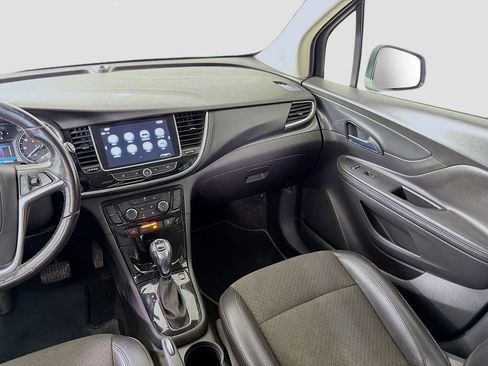 Used 2019 Buick Encore Preferred image 22