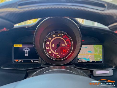 Used 2018 Ferrari 488 Spider image 13