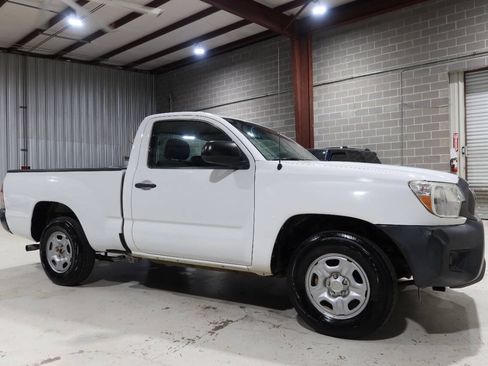 Used 2014 Toyota Tacoma 2WD Regular Cab image 7