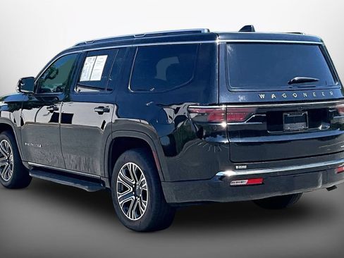 Certified 2024 Jeep Wagoneer Series II AWD/4WD image 6