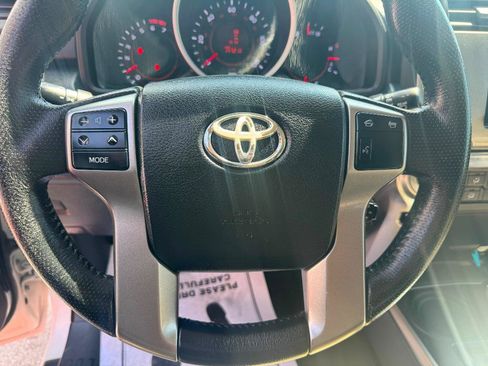 Used 2013 Toyota 4Runner Limited AWD/4WD image 20