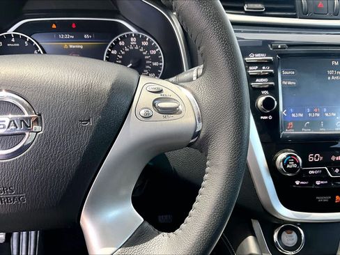 Used 2016 Nissan Murano SV FWD image 24