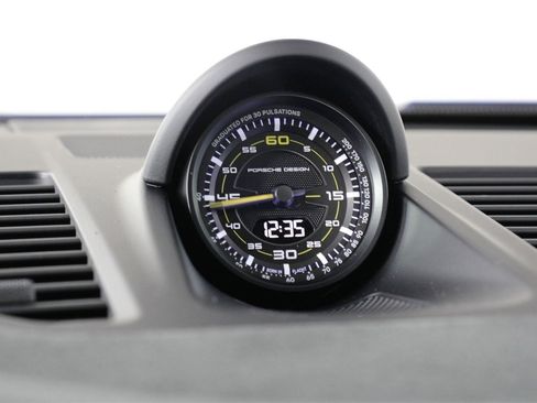 New 2026 Porsche 911 GT3 image 14