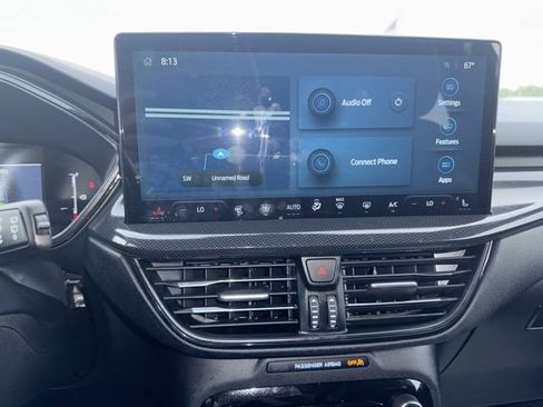 Used 2025 Ford Escape ST-Line w/ Equipment Group 301A image 10