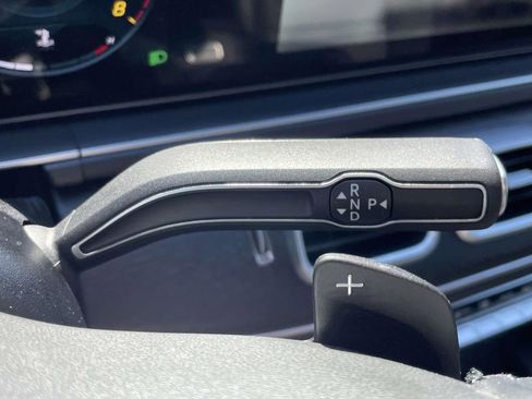 Used 2023 Mercedes-Benz GLE 350 w/ 3rd Row Seat Package image 29