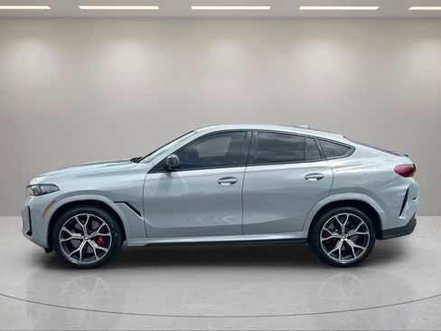 Used 2025 BMW X6 M60i AWD/4WD image 2