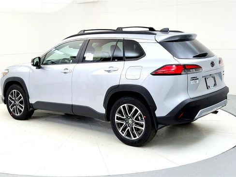 New 2026 Toyota Corolla Cross XLE image 4