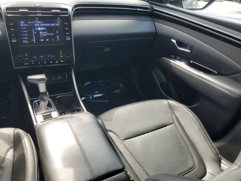 Used 2022 Hyundai Tucson SEL w/ Convenience + Premium Package FWD image 16
