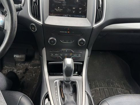 Used 2015 Ford Edge SEL w/ Equipment Group 201A image 6
