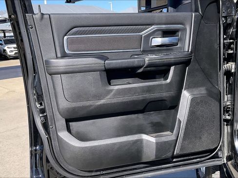 Used 2025 RAM 2500 Big Horn image 21