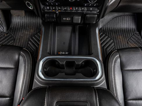 Used 2022 Chevrolet Silverado 3500 High Country w/ LPO, Hitch Package image 27