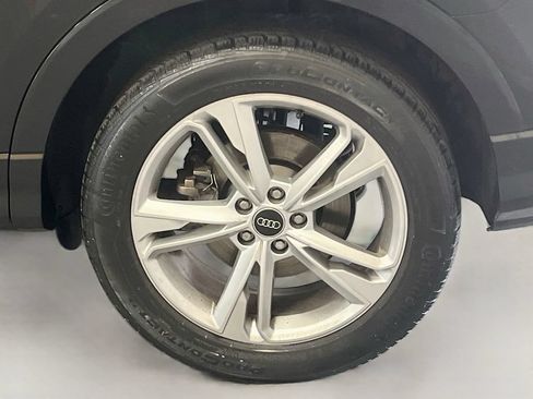 Used 2023 Audi Q3 2.0T Premium Plus w/ Premium Plus Package AWD/4WD image 33