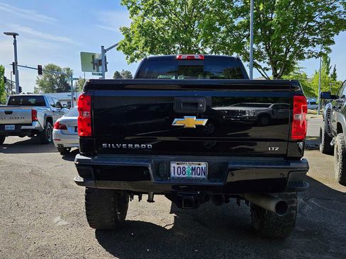Used 2018 Chevrolet Silverado 2500 LTZ w/ Duramax Plus Package AWD/4WD image 3