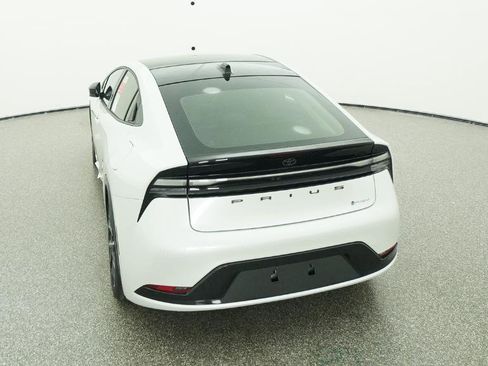 New 2026 Toyota Prius Plug-In Hybrid FWD image 16