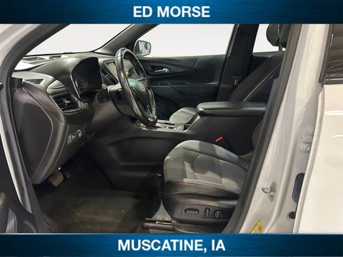 Used 2022 Chevrolet Equinox RS w/ LPO, Floor Liner Package image 8