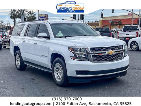 Used 2019 Chevrolet Suburban LT image 5
