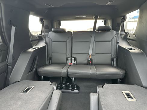 Used 2024 Chevrolet Tahoe High Country image 21