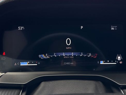 Used 2023 Jeep Grand Cherokee Altitude RWD image 9