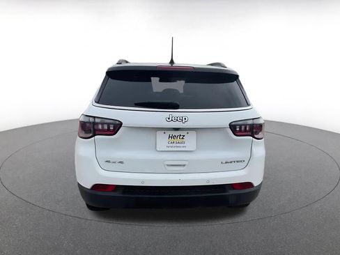 Used 2025 Jeep Compass Limited image 12