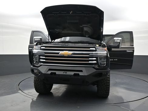 Used 2021 Chevrolet Silverado 2500 High Country w/ Z71 Off-Road Package AWD/4WD image 34