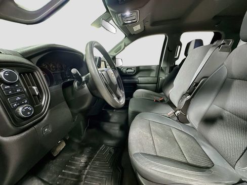 Used 2019 Chevrolet Silverado 1500 Custom w/ Custom Convenience Package AWD/4WD image 20