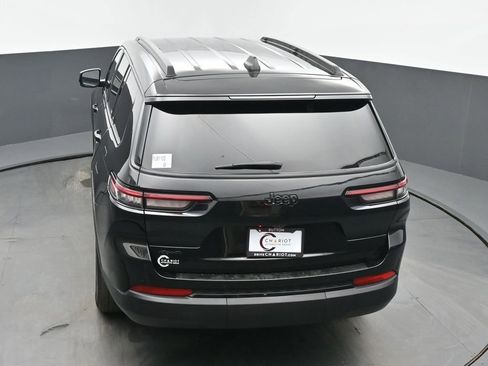 Used 2024 Jeep Grand Cherokee L Laredo AWD/4WD image 44